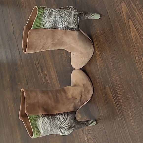 Booties - Picture 3 of 5